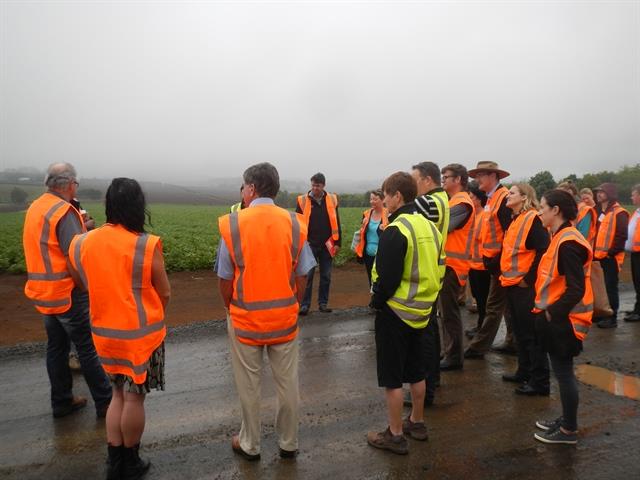 Onions NZ host tour for government staff